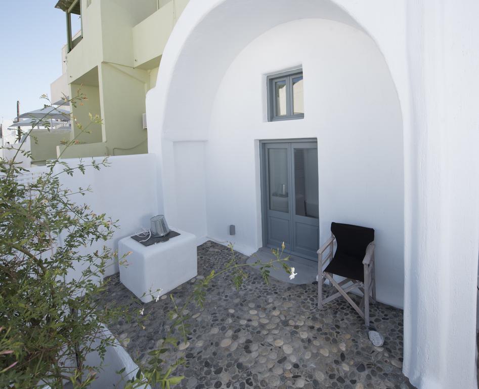 Onirondas Villas Fira  Extérieur photo